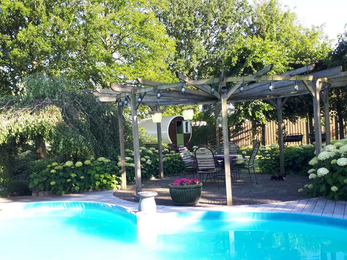 Irish Bowtop Op Het Platteland Van Huize Ouwervelden Wouwsche Plantage Exterior foto