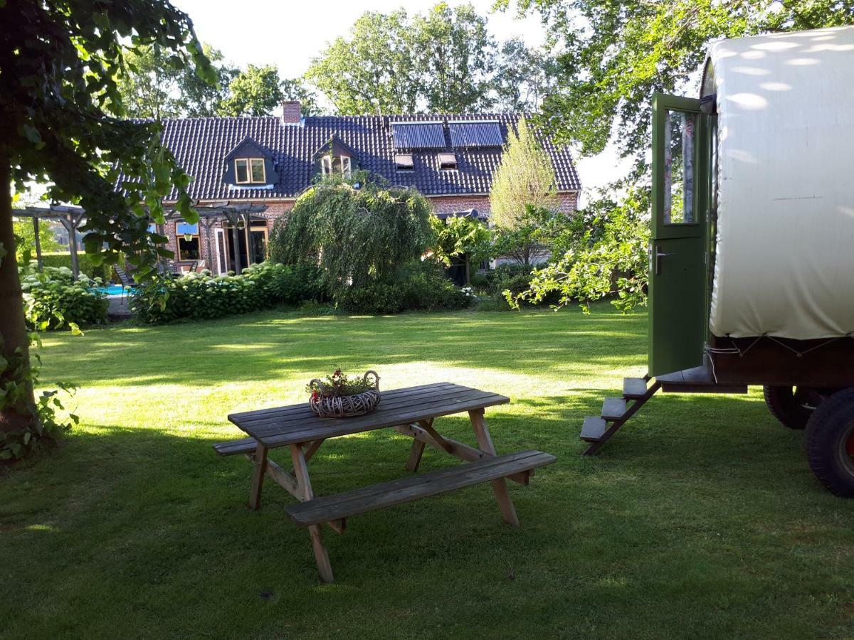 Irish Bowtop Op Het Platteland Van Huize Ouwervelden Wouwsche Plantage Exterior foto
