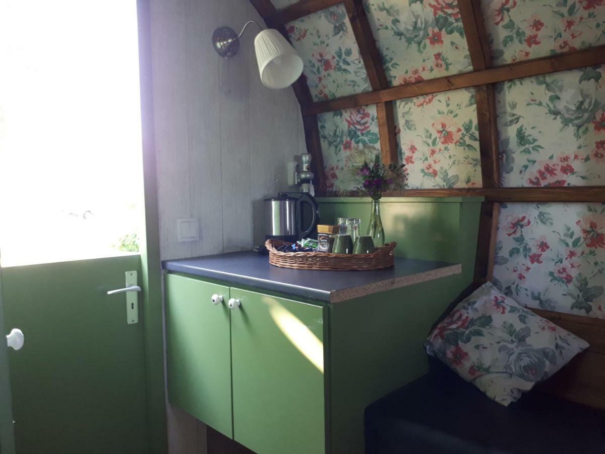 Irish Bowtop Op Het Platteland Van Huize Ouwervelden Wouwsche Plantage Exterior foto