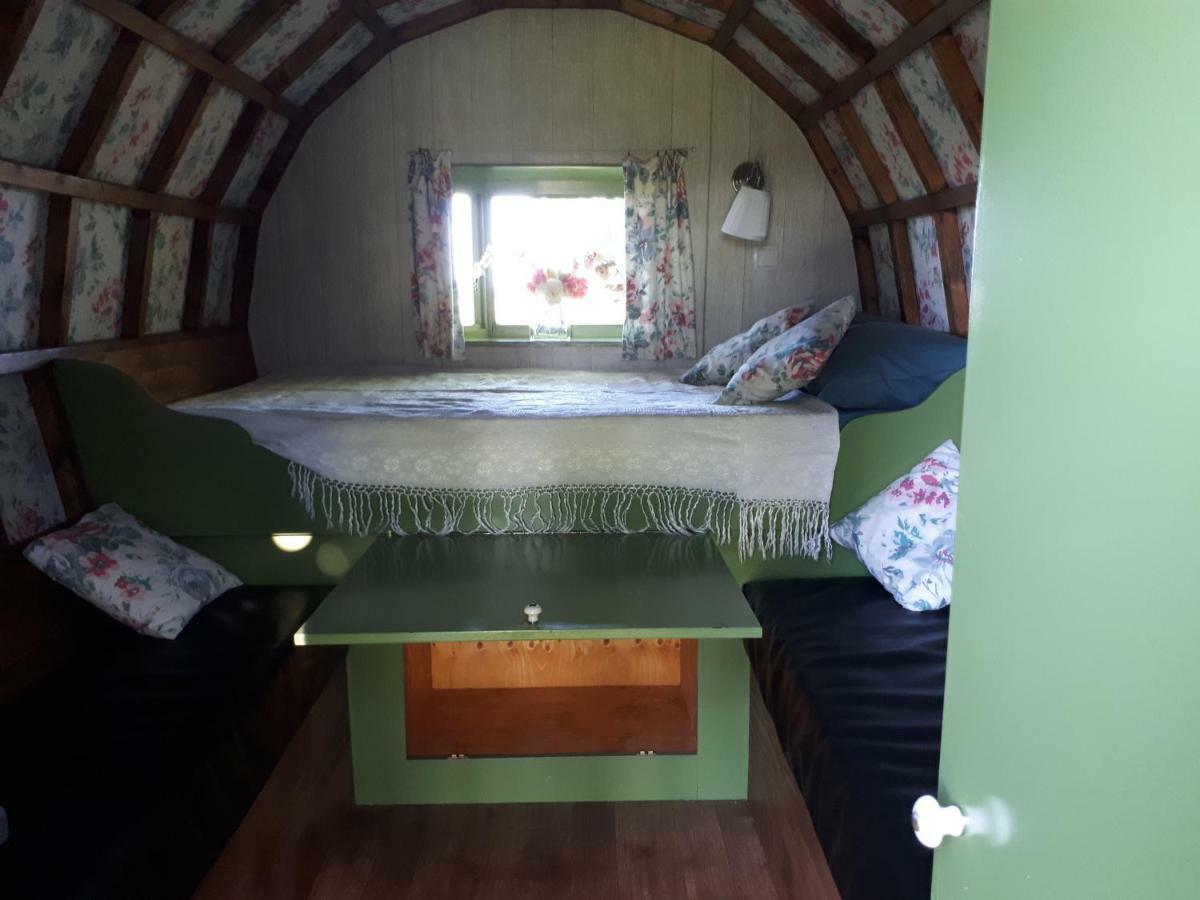 Irish Bowtop Op Het Platteland Van Huize Ouwervelden Wouwsche Plantage Exterior foto